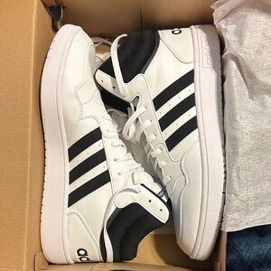 Adidas Men's Classic White and Black Sneakers